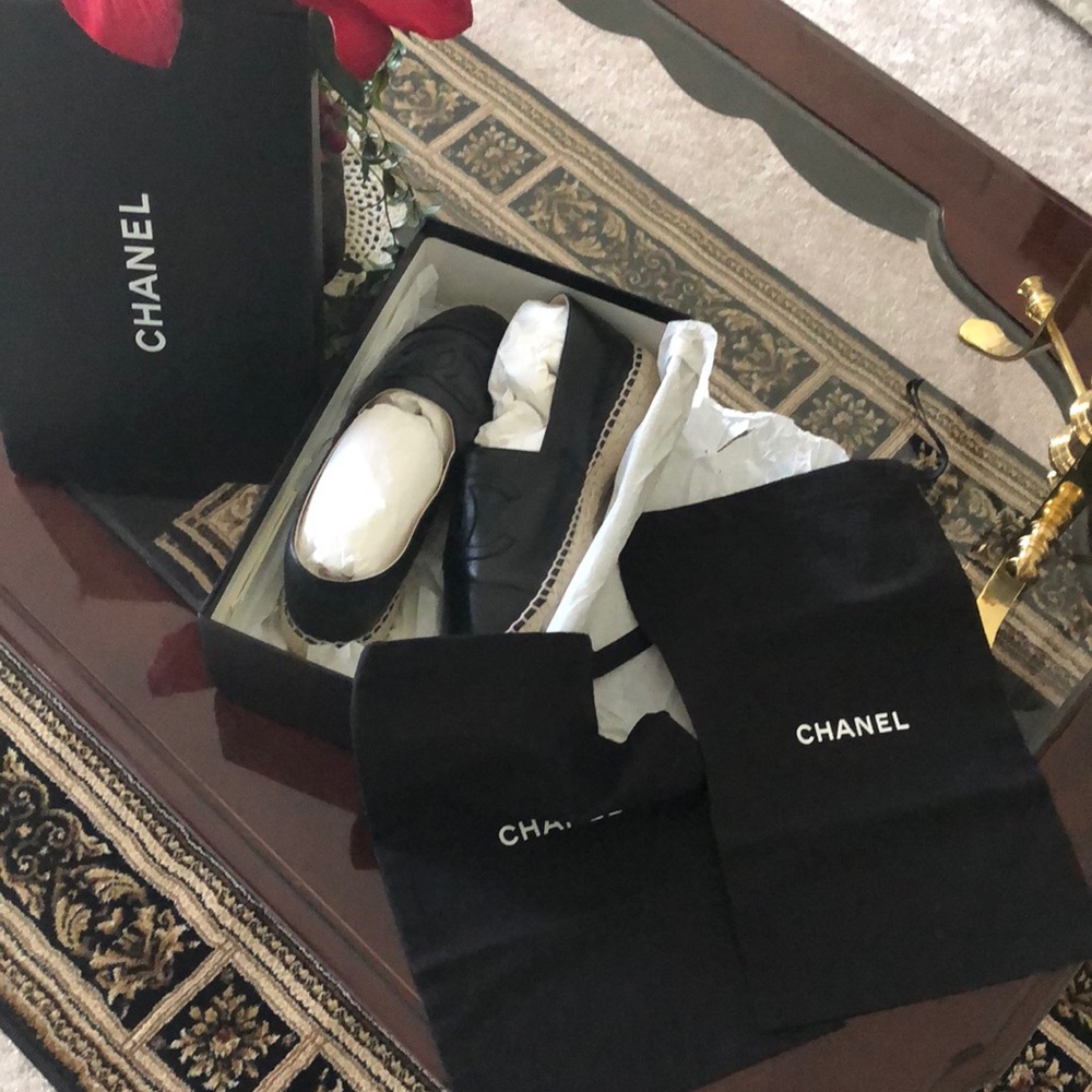Chanel Lambskin Black Espadrilles (38)